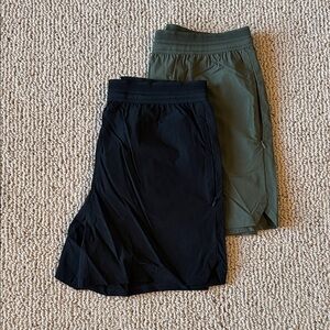 Alphalete Men's Athletic Shorts in Black and Olive